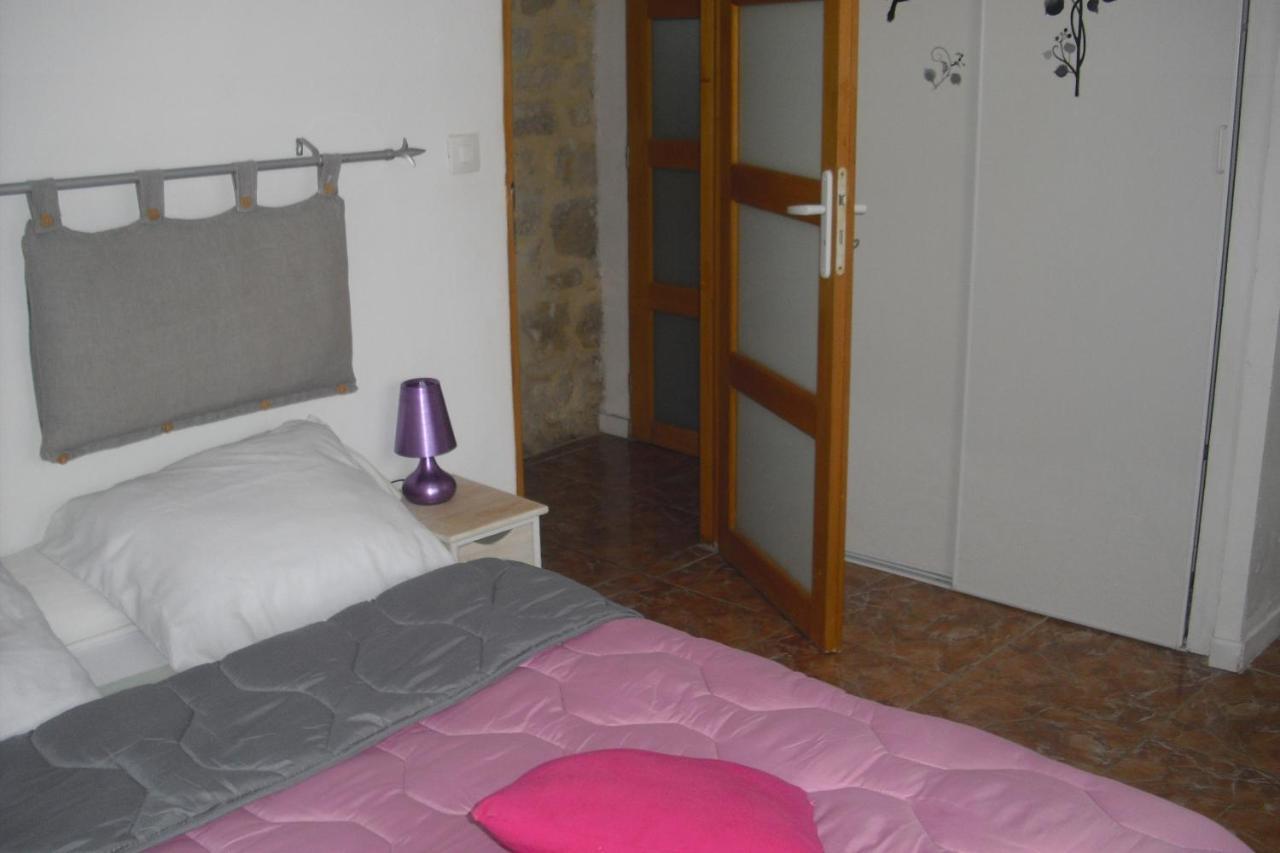 Lou Mas Li Pitchoun "Le Prunier " Appartement Gordes Buitenkant foto