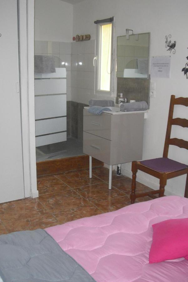 Lou Mas Li Pitchoun "Le Prunier " Appartement Gordes Buitenkant foto